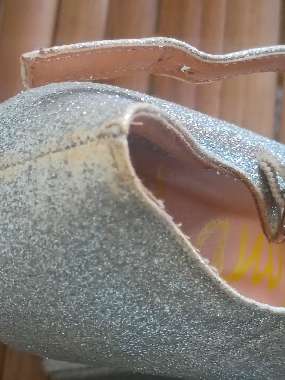 Vintage Urban OG Silver Glitter Mary Jane Wedge Heels (2010) - Picture 8 of 11